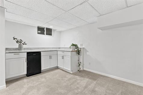 500 Herbst Manor Road Kennedy Township PA 15108