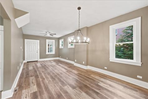 905 Rebecca Port Vue PA 15133
