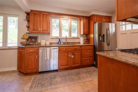 131 E Bruceton Road Pleasant Hills PA 15236