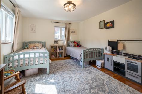 131 E Bruceton Road Pleasant Hills PA 15236