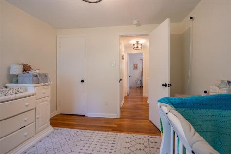 131 E Bruceton Road Pleasant Hills PA 15236