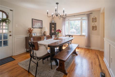 131 E Bruceton Road Pleasant Hills PA 15236
