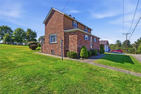 513 5th Street W Leechburg PA 15656
