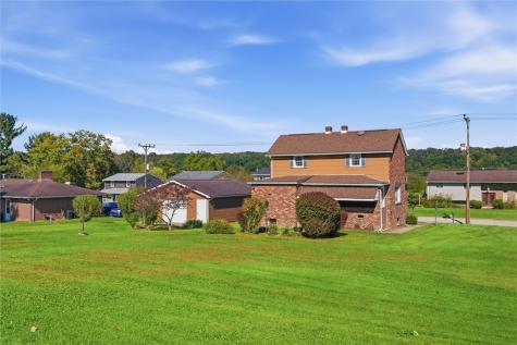513 5th Street W Leechburg PA 15656
