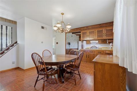 513 5th Street W Leechburg PA 15656