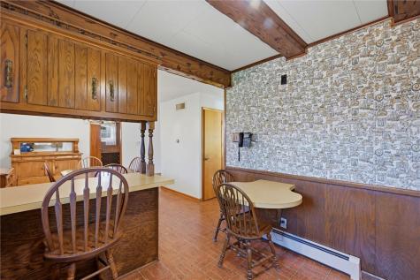 513 5th Street W Leechburg PA 15656