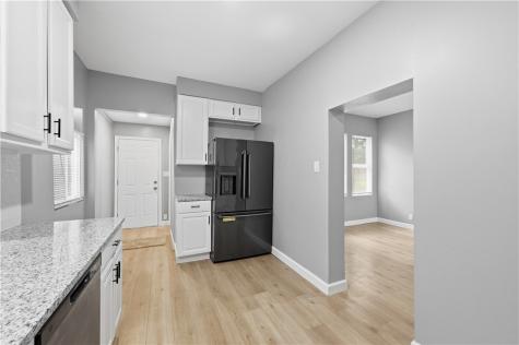 312 W Burgess Perry Hilltop PA 15214