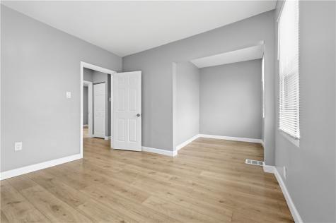 312 W Burgess Perry Hilltop PA 15214