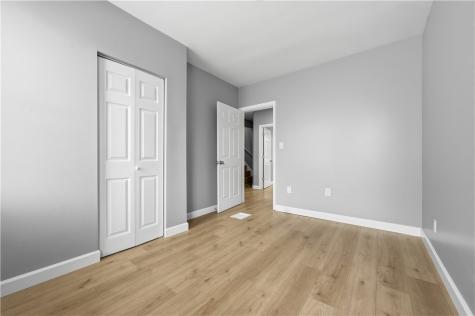 312 W Burgess Perry Hilltop PA 15214