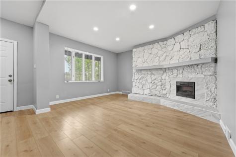 312 W Burgess Perry Hilltop PA 15214