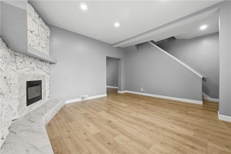 312 W Burgess Perry Hilltop PA 15214
