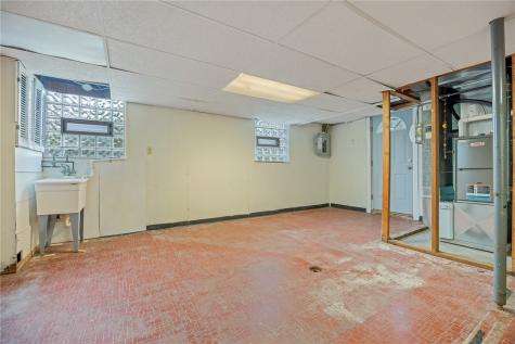 114 Senate Drive Pleasant Hills PA 15236