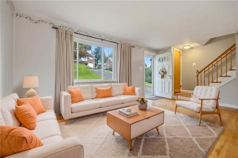 114 Senate Drive Pleasant Hills PA 15236