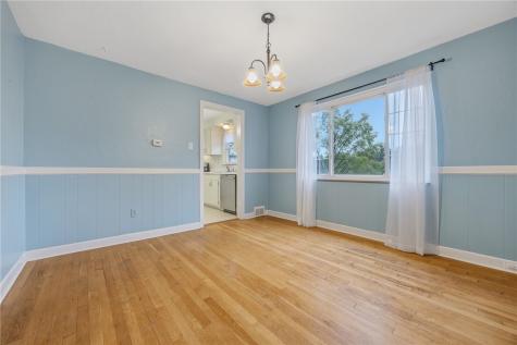 114 Senate Drive Pleasant Hills PA 15236