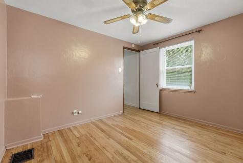 29 Garden Terrace Churchill Boro PA 15221