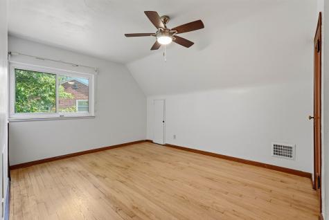 29 Garden Terrace Churchill Boro PA 15221