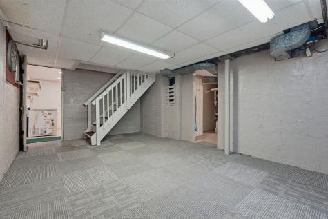 29 Garden Terrace Churchill Boro PA 15221