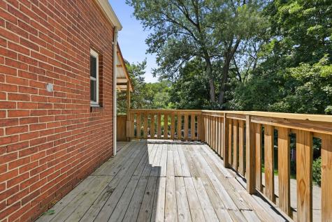 29 Garden Terrace Churchill Boro PA 15221