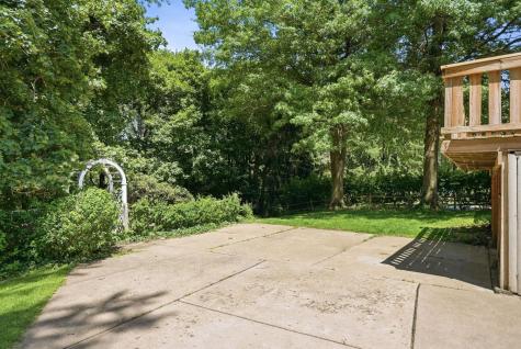 29 Garden Terrace Churchill Boro PA 15221