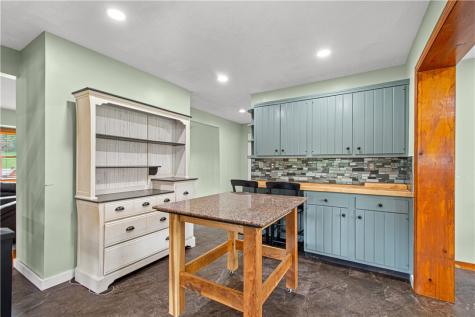 1293 Jefferson Road Jefferson/mather PA 15344