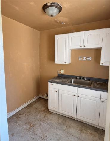 1434 Penn Avenue Wilkinsburg PA 15221