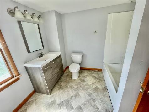 746 6th Avenue Coraopolis PA 15108