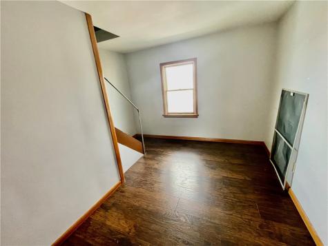 746 6th Avenue Coraopolis PA 15108