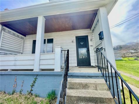 746 6th Avenue Coraopolis PA 15108