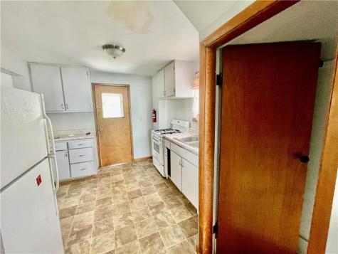 746 6th Avenue Coraopolis PA 15108
