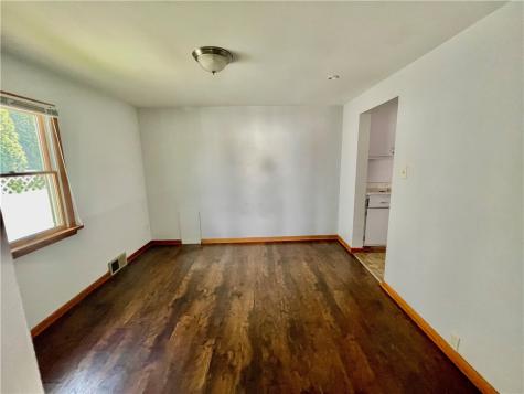 746 6th Avenue Coraopolis PA 15108