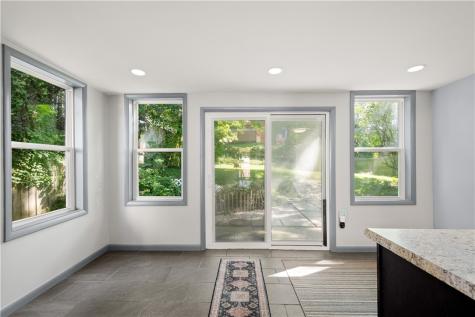 443 Conniston Avenue Bon Air PA 15210