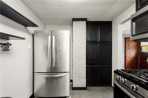 443 Conniston Avenue Bon Air PA 15210