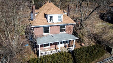 248 E Fulton Street City Of But Ne PA 16001