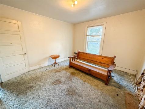 248 E Fulton Street City Of But Ne PA 16001