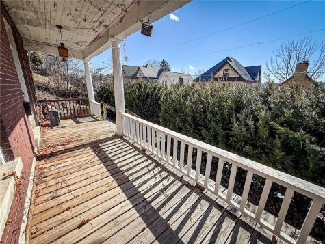 248 E Fulton Street City Of But Ne PA 16001