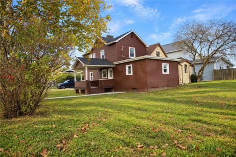 813 Lauck Avenue Liberty Boro PA 15133