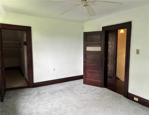 68 Center Avenue Burgettstown Boro PA 15021
