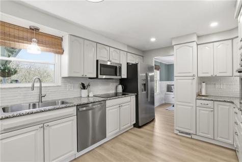 58 Canter Drive Sewickley Hills Boro PA 15143