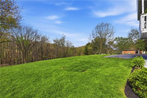 58 Canter Drive Sewickley Hills Boro PA 15143