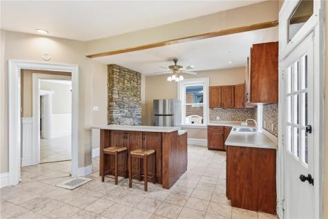 5459 Hays Street Highland Park PA 15206