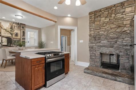 5459 Hays Street Highland Park PA 15206