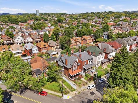 5459 Hays Street Highland Park PA 15206