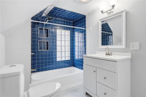 5459 Hays Street Highland Park PA 15206