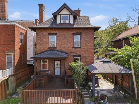 5459 Hays Street Highland Park PA 15206