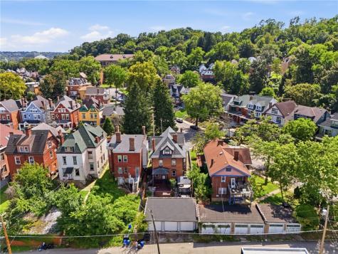 5459 Hays Street Highland Park PA 15206
