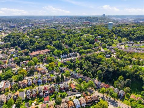 5459 Hays Street Highland Park PA 15206