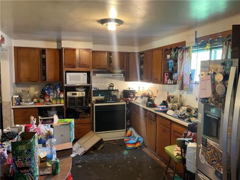623 W Sunbury Road West Sunbury PA 16061