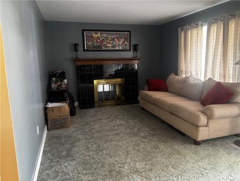 68 Redwood Avenue North Union Township PA 15401