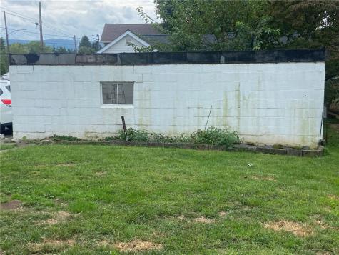 915 Main Street Derry Township PA 15650