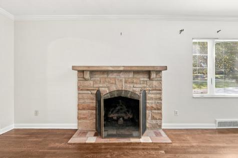 103 Woodland Drive Mt Lebanon PA 15228